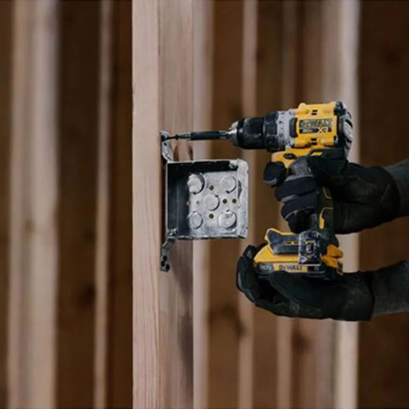 TALADRO INALAMBRICO DeWALT - Dos baterías de 24V + Accesorios