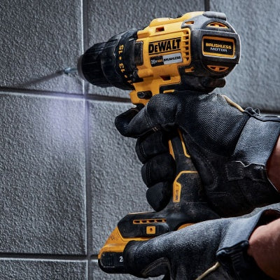 TALADRO INALAMBRICO DeWALT - Dos baterías de 24V + Accesorios
